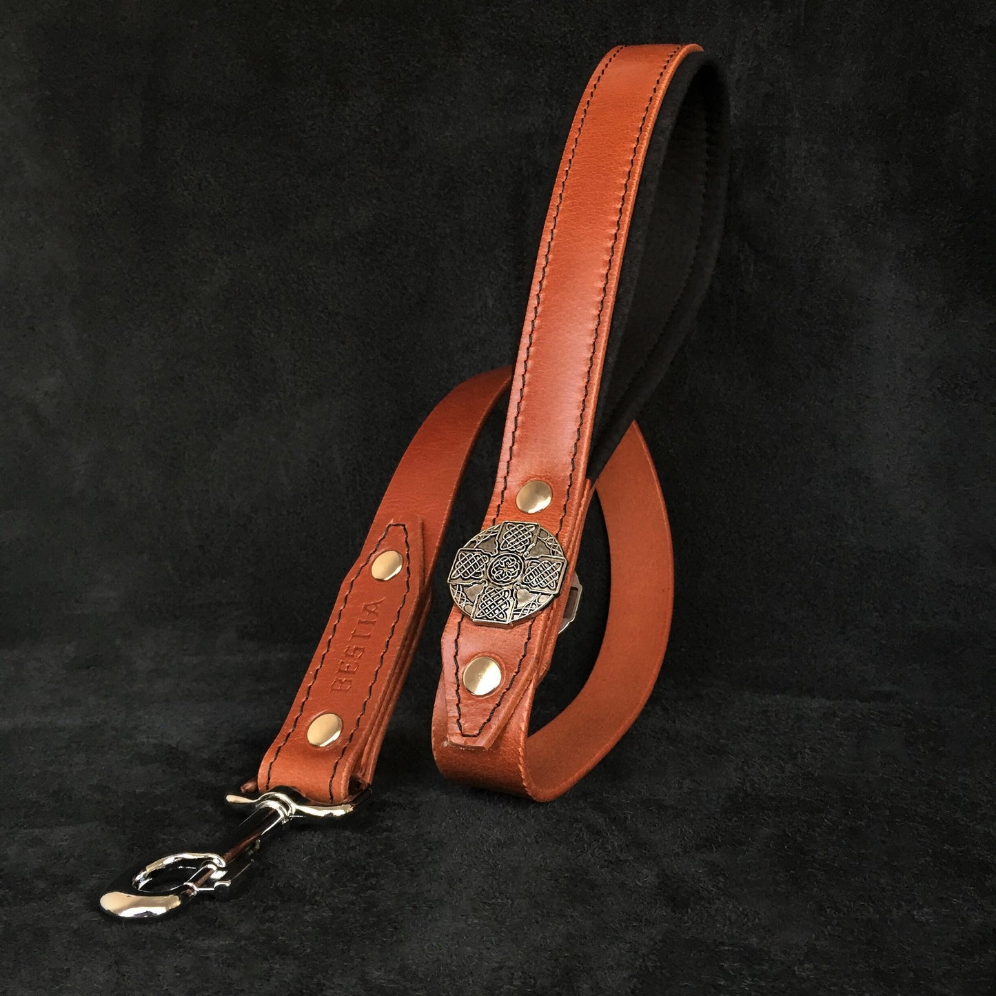 “Maximus Silver” Leather Dog Leash